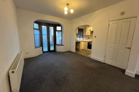 3 bedroom house to rent, Airedale Avenue, Blackpool, Lancashire