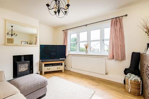 32 Kingrove Crescent, Chipping Sodbury, Bristol, BS37 6DG