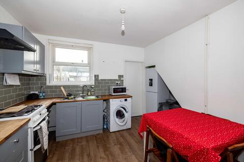 3 bedroom terraced house for sale, East Street, Ashford, TN23