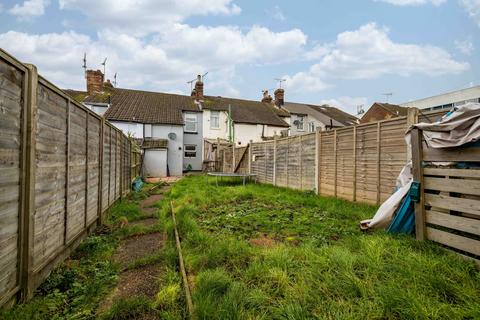 3 bedroom terraced house for sale, East Street, Ashford, TN23