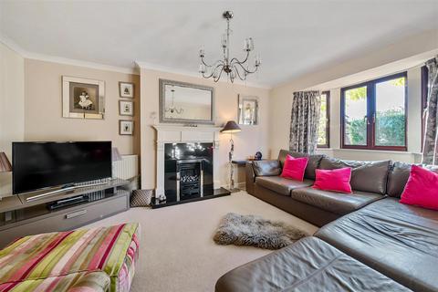 3 bedroom detached house for sale, Derriads Lane, Chippenham