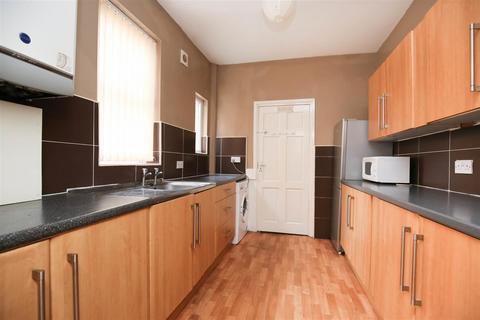 2 bedroom flat to rent, Cavendish Road, Newcastle Upon Tyne NE2