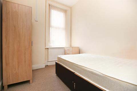 2 bedroom flat to rent, Cavendish Road, Newcastle Upon Tyne NE2