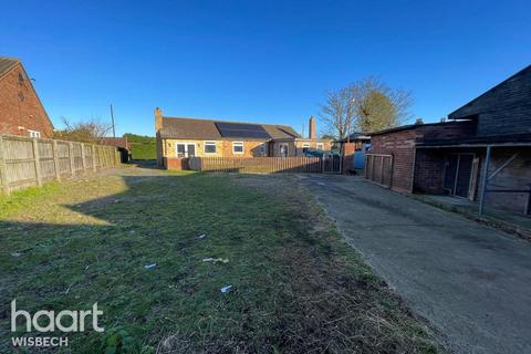 4 bedroom detached bungalow for sale, Chalk Road, Walpole St Peter