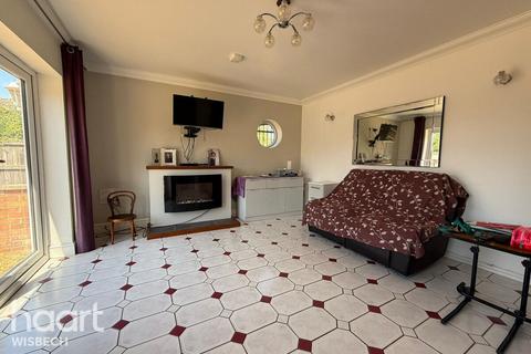 Caravelle Chalk Road, Walpole St Peter, Wisbech, PE14 7PN