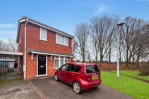 3 bedroom link detached house for sale, Padstow Close, Crewe, Cheshire, CW1