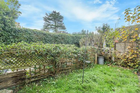 7 Bartlett Road, Westerham, TN16 1TP