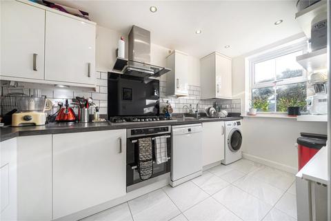 3 bedroom terraced house for sale, Odiham Drive, Newbury, Berkshire, RG14