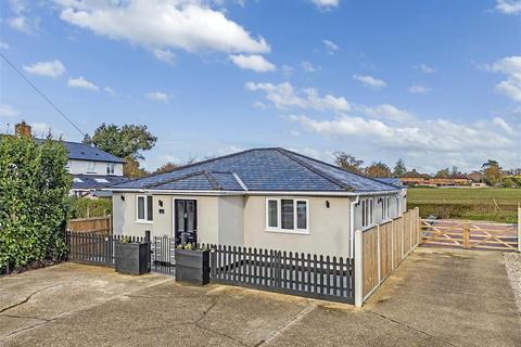 3 bedroom detached bungalow for sale, Hunsdon, BRAND NEW BUNGALOW