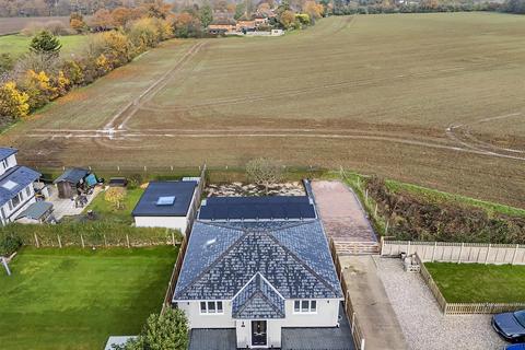 3 bedroom detached bungalow for sale, Hunsdon, BRAND NEW BUNGALOW