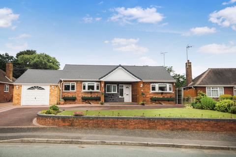 3 bedroom detached house for sale, Stourton Crescent, Stourbridge DY7