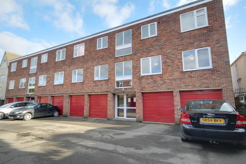 2 bedroom flat for sale, Briton Court, Spalding PE11