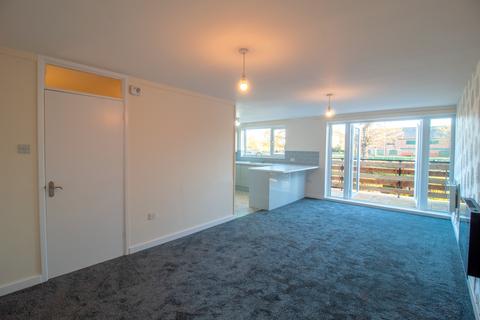 2 bedroom flat for sale, Briton Court, Spalding PE11