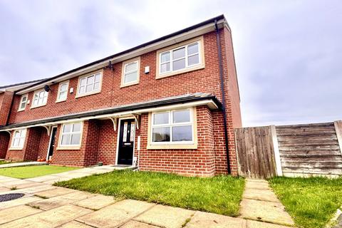 4 bedroom end of terrace house for sale, Black Moss Court, Radcliffe, Manchester, Greater Manchester, M26 3EL