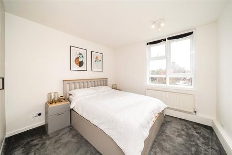 2 bedroom apartment for sale, London SW11