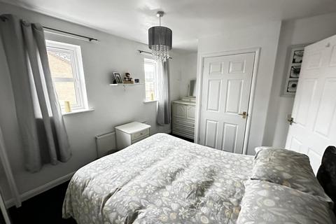 2 bedroom semi-detached house for sale, Shades Close, Croft LE9