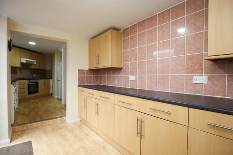 4 bedroom end of terrace house to rent, Shortridge Terrace, Newcastle Upon Tyne NE2