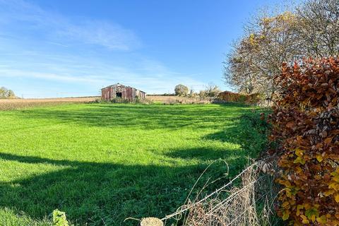 2 bedroom bungalow to rent, Durrington, Salisbury SP4