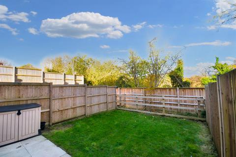 2 bedroom flat for sale, Vineyards Close, Old London Road, Washington, West Sussex, RH20