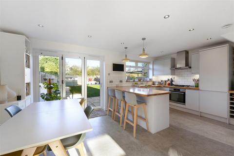 46 Allington Road, Paddock Wood, Tonbridge, TN12 6AN