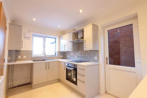 4 bedroom detached house to rent, The Ropewalk, Southwell, Nottinghamshire, NG25