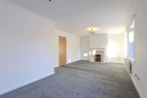 4 bedroom detached house to rent, The Ropewalk, Southwell, Nottinghamshire, NG25