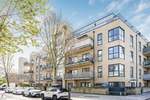 3 bedroom flat for sale, Coopers Road, London SE1