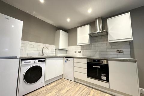 2 bedroom apartment to rent, Hyde Park Villas, Hyde Park, Leeds