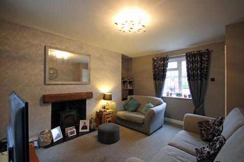 20 Ashfield Crescent, Wollescote, Stourbridge, DY9 9AZ