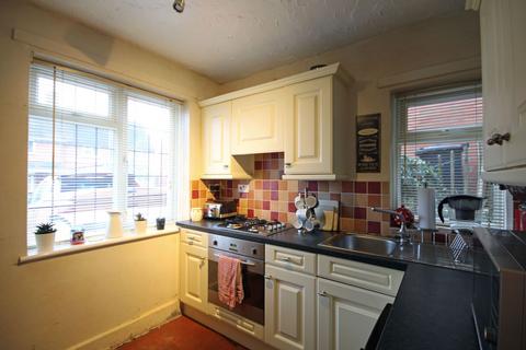 20 Ashfield Crescent, Wollescote, Stourbridge, DY9 9AZ