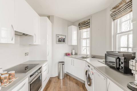 1 bedroom flat to rent, Baker Street, Marylebone, London, NW1