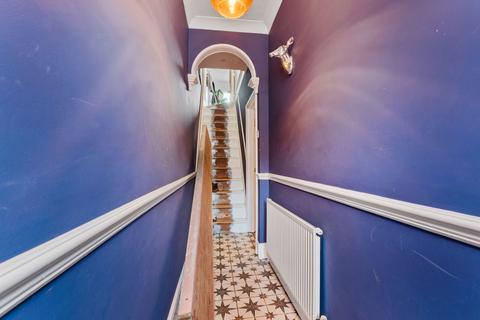 64 Bath Road, Kettering, NN16 8NB