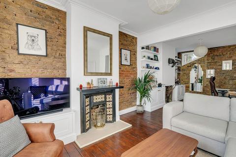 3 bedroom terraced house for sale, Hambro Road, London SW16