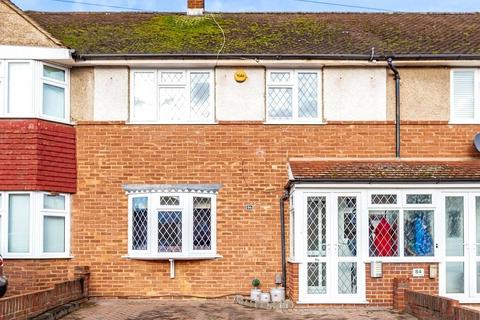 3 bedroom terraced house for sale, Heron Way, Upminster, RM14