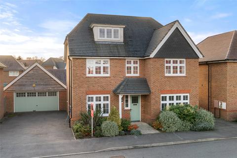 5 bedroom detached house for sale, Orwell Drive, Reading RG2