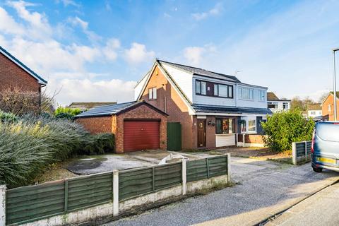 3 bedroom semi-detached house for sale, Porlock Close, Platt Bridge, WN2