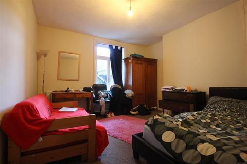 2 bedroom flat to rent, Gladstone Place, Brighton