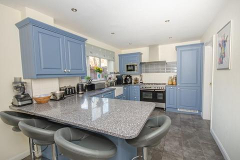 4 bedroom detached house for sale, Quarry Way, Emersons Green, Bristol, BS16 7BN