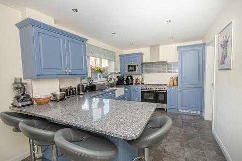 39 Quarry Way, Emersons Green, Bristol, BS16 7BN