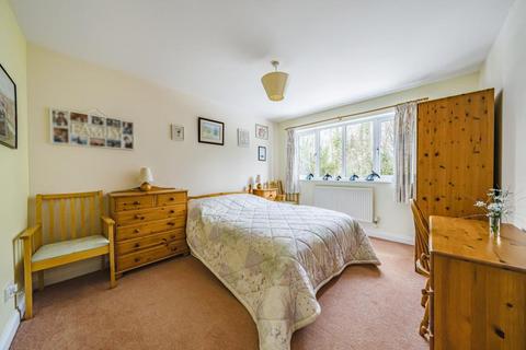 2 Oaktree View, Crossgates, Llandrindod Wells, LD1 6HN