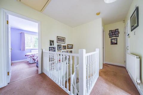 2 Oaktree View, Crossgates, Llandrindod Wells, LD1 6HN