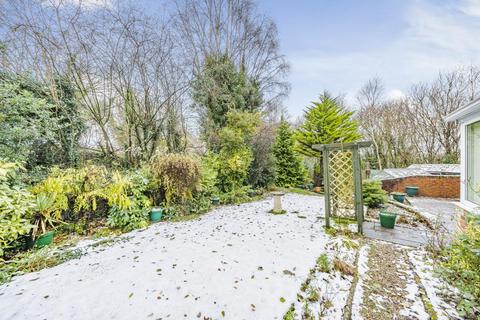 2 Oaktree View, Crossgates, Llandrindod Wells, LD1 6HN