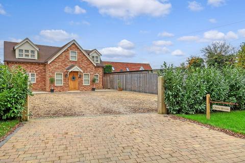 4 bedroom detached house for sale, Brick End, Broxted, Dunmow