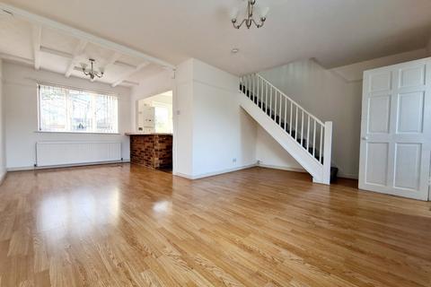 3 bedroom end of terrace house to rent, Broomfield Close, Wilmslow, Cheshire, SK9