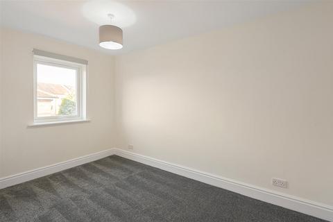 2 bedroom apartment to rent, Nicholas Gardens, York