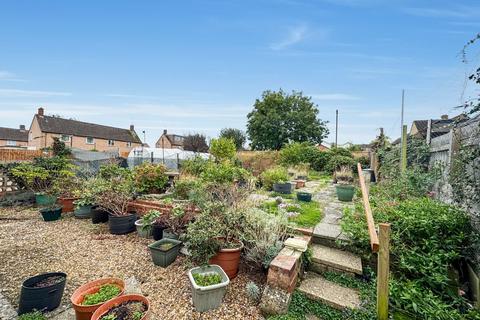 3 bedroom semi-detached house for sale, BARTON ROAD, SWINDON SN25