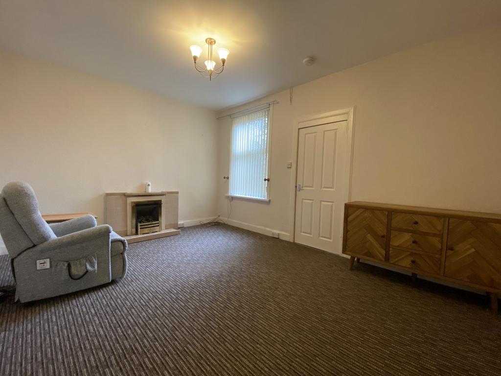 6 Loreburn Terrace, Dumfries, DG1 1 TY - Braidwoods