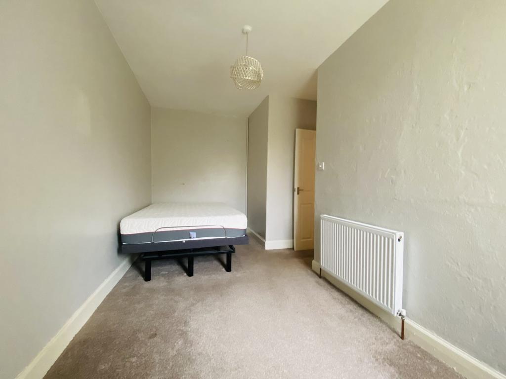 6 Loreburn Terrace, Dumfries, DG1 1 TY - Braidwoods