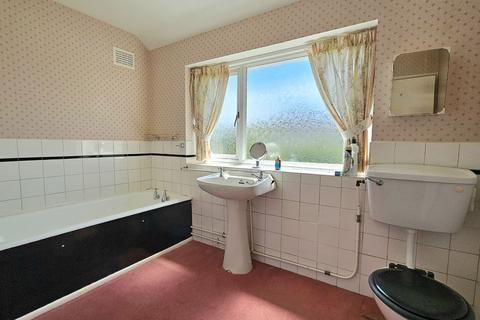 11 Broughton Road, Stourbridge, DY9 0XP