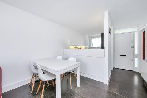 1 bedroom flat for sale, Hornsey Road, Finsbury Park